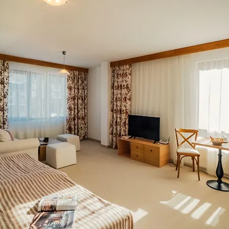 Life Üdülőközpont 4*