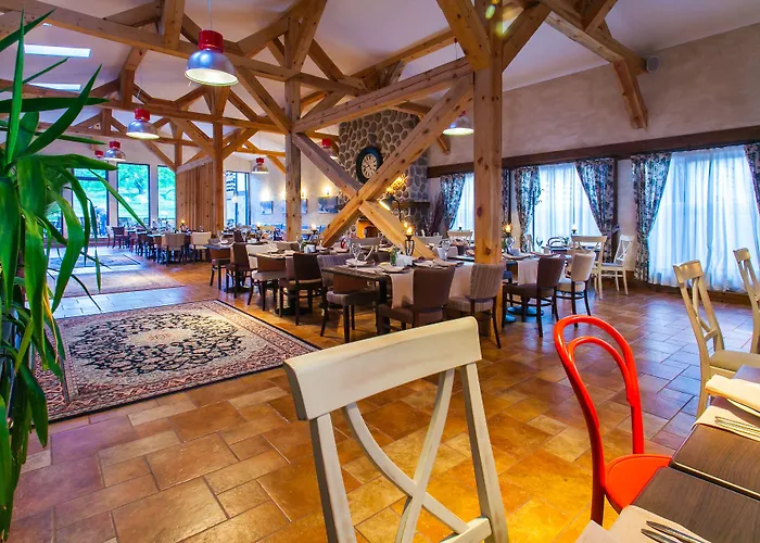 Semesteranläggning (resort) Life 4*